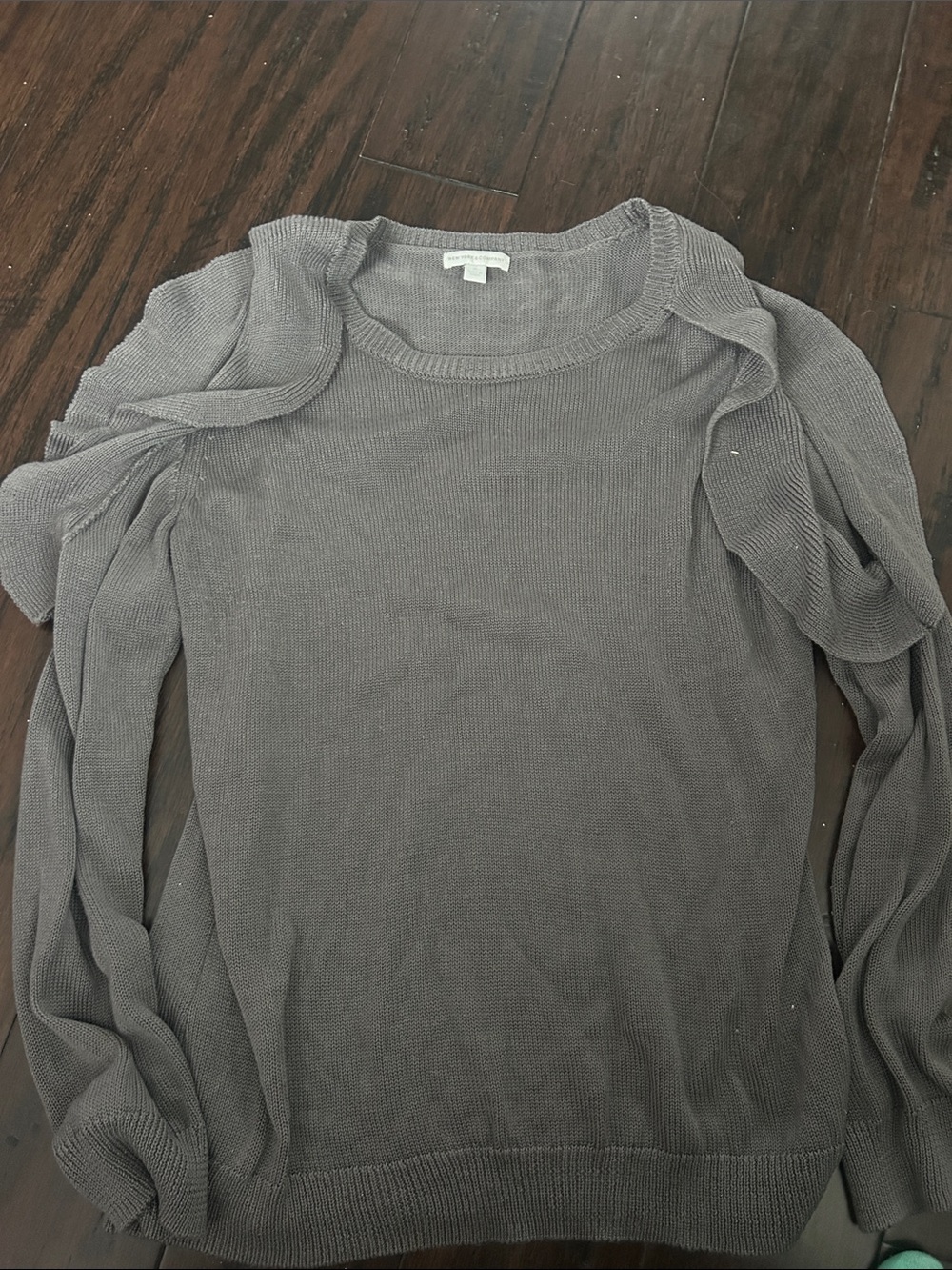 Gray Women's Ruffle Cold Shoulder Sleeve Sweater